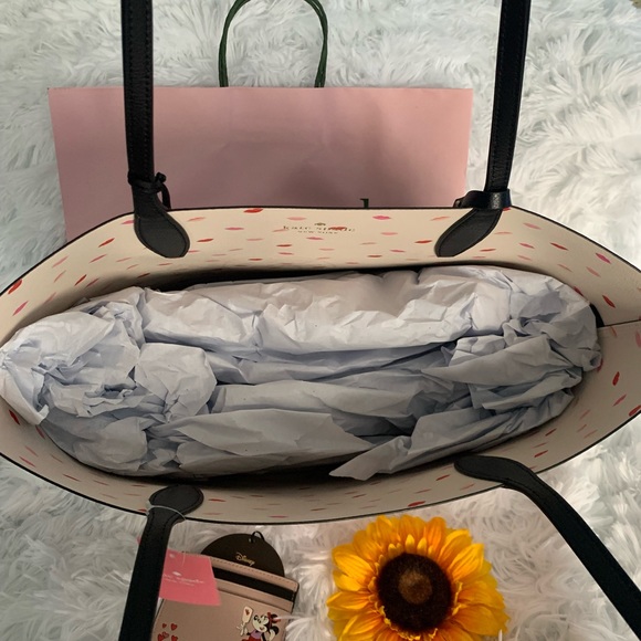 NWT KATE SPADE MINNIE MOUSE LARGE REVERSIBLE TOTE - Picture 4 of 10